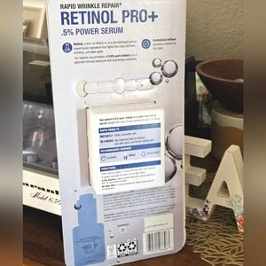 Two Neutrogena Retinol Pro Serum 1 oz